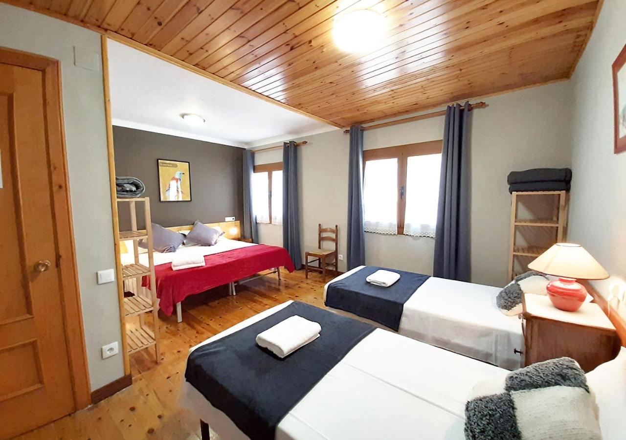 Hostal Fonda Prat Puigcerdà Eksteriør bilde