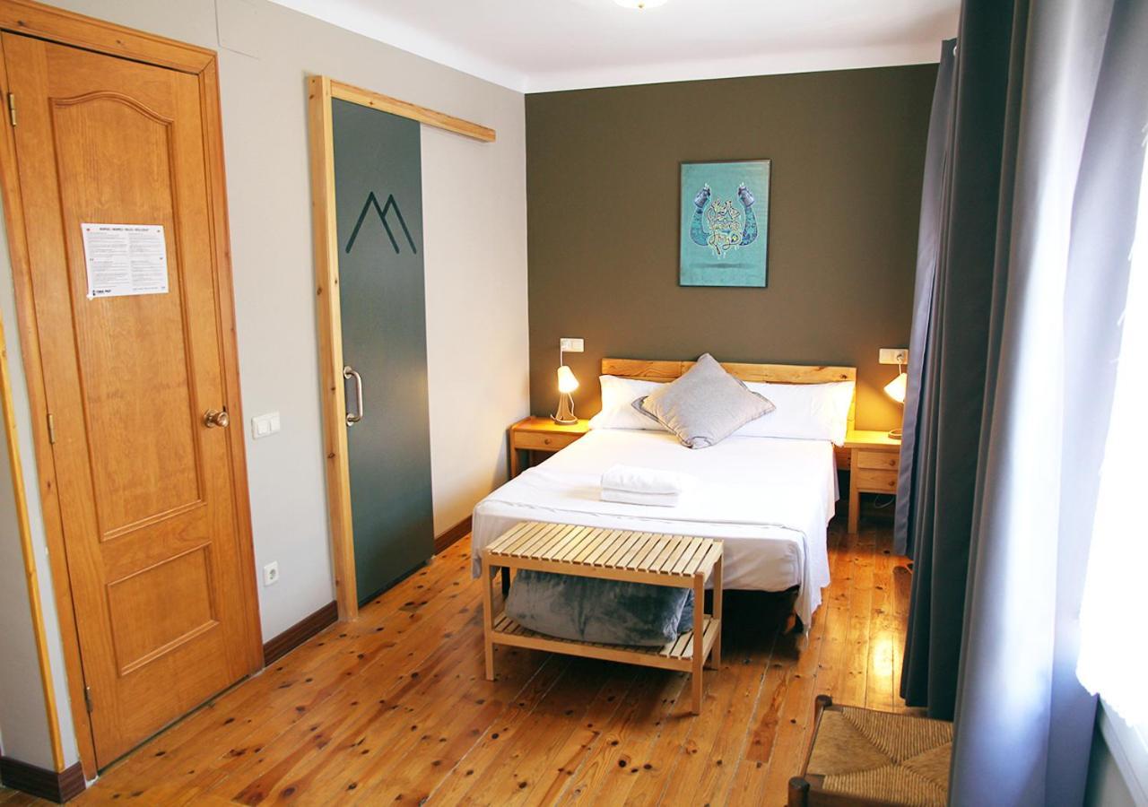Hostal Fonda Prat Puigcerdà Eksteriør bilde