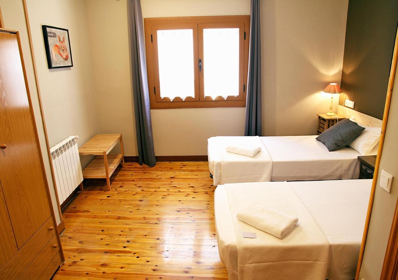 Hostal Fonda Prat Puigcerdà Eksteriør bilde