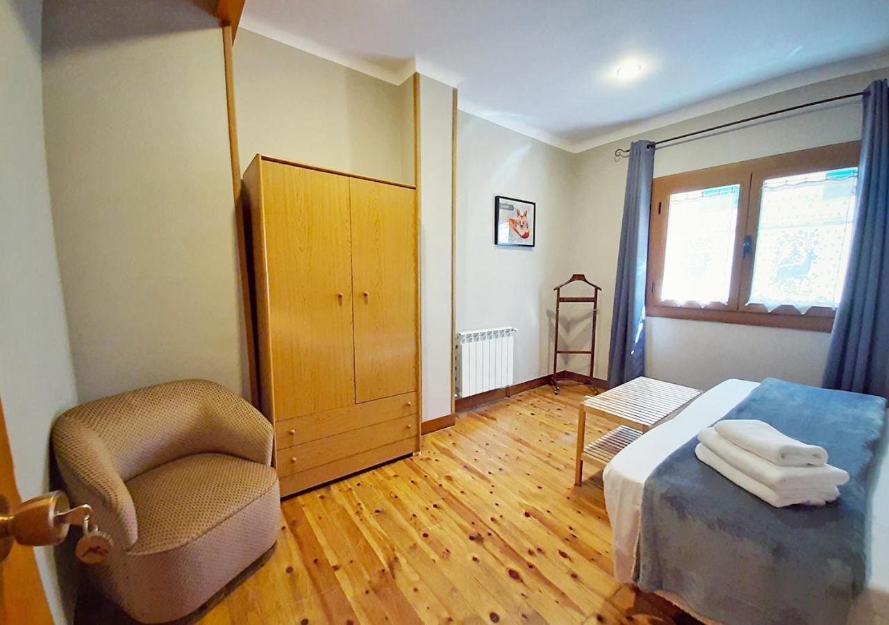 Hostal Fonda Prat Puigcerdà Eksteriør bilde